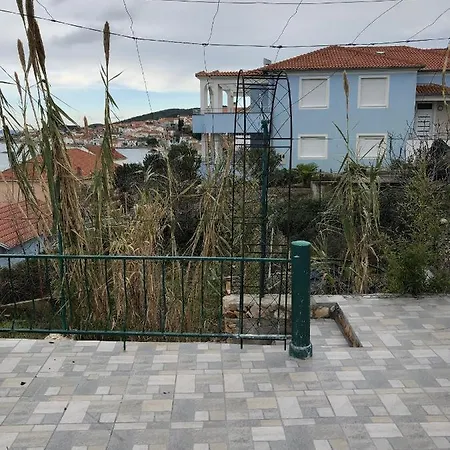 14083g Apartment
