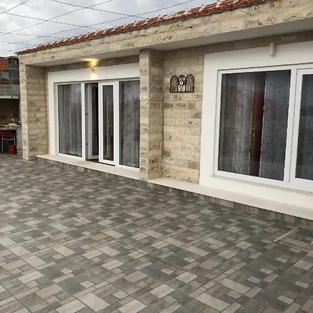 Apartment 14083g Kali